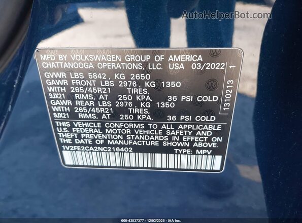 1V2FE2CA2NC216402 2022 VOLKSWAGEN ATLAS Dark Blue Widok komory silnika