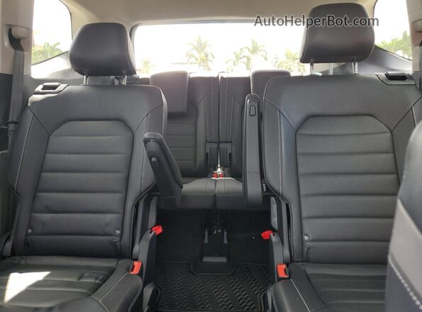 1V2FR2CA7PC534541 2023 VOLKSWAGEN ATLAS Black Rear seats view