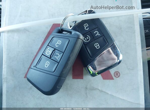 1V2HE2CA2PC219005 2023 VOLKSWAGEN ATLAS Black Dashboard view