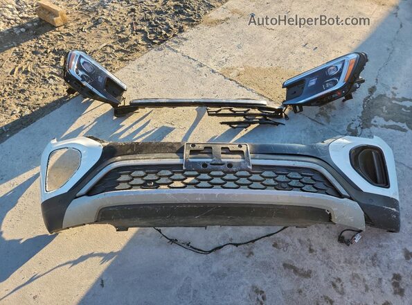 1V2JE2CA5RC211243 2024 VOLKSWAGEN ATLAS White ძრავის განყოფილების ხედი