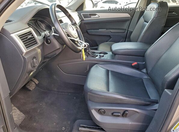 1V2KR2CA9JC507041 2018 VOLKSWAGEN ATLAS Gold 