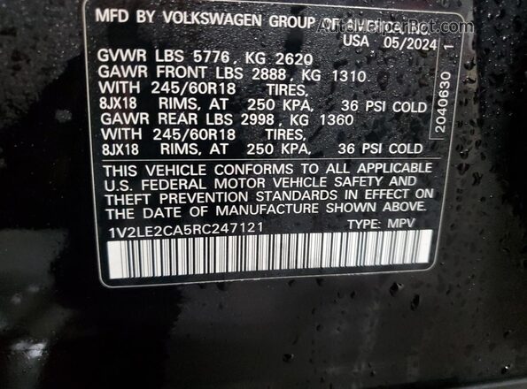 1V2LE2CA5RC247121 2024 VOLKSWAGEN ATLAS Black 360 interior view