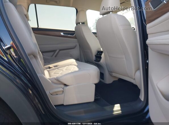 1V2LR2CA8SC558813 2025 VOLKSWAGEN ATLAS Black VIN կոդի պիտակի տեսք