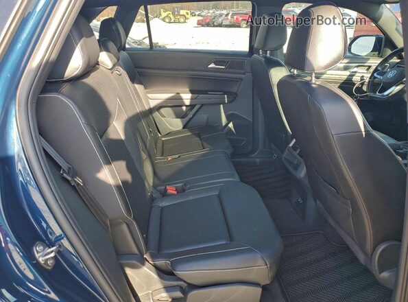 1V2MC2CA6LC206014 2020 VOLKSWAGEN ATLAS Blue Rear interior view