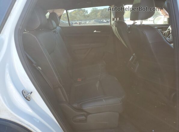 1V2MC2CA8LC204779 2020 VOLKSWAGEN ATLAS White უკანა სალონის ხედი