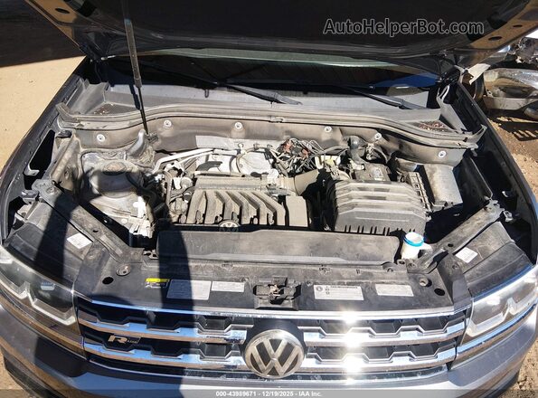 1V2PR2CA4JC560977 2018 VOLKSWAGEN ATLAS Gray 
