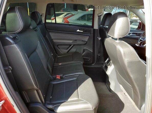 1V2WR2CA4PC544735 2023 VOLKSWAGEN ATLAS Красный Вид задней части салона