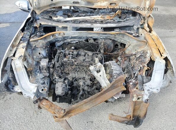 1VWMA7A38MC004444 2021 VOLKSWAGEN PASSAT Silver 