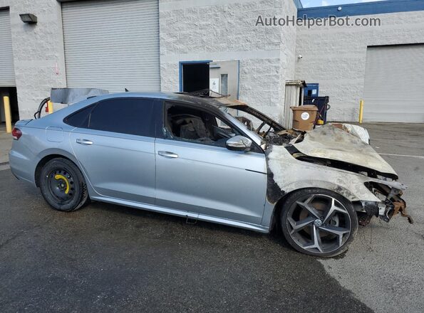 1VWMA7A38MC004444 2021 VOLKSWAGEN PASSAT Silver 