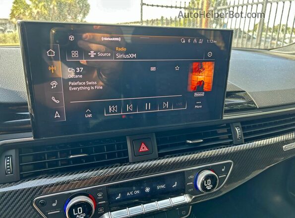 WUAAWCF52RA900688 2024 AUDI RS5 Red Widok komory silnika