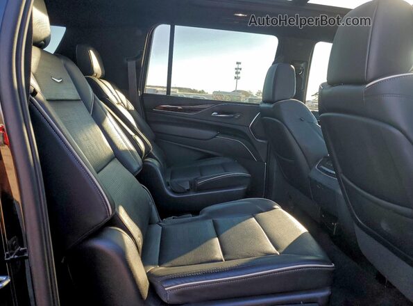 1GYS4KKL0PR153462 2023 CADILLAC ESCALADE Black ძრავის განყოფილების ხედი
