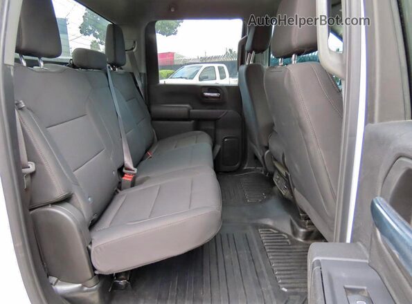 1GB4WLE76RF206364 2024 CHEVROLET ALL MODELS White Вид салону спереду