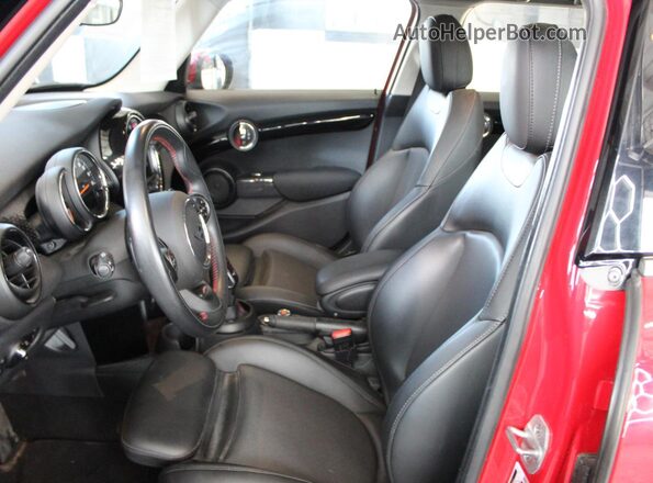 WMWXU9C0XM2P08606 2021 MINI COOPER Red Rear seats view