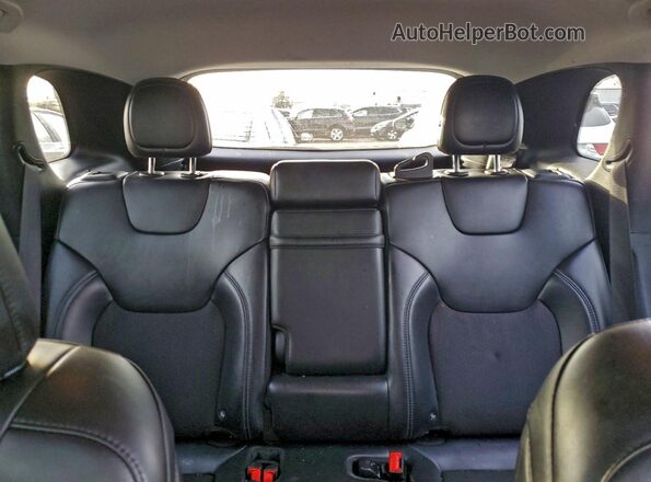 1C4PJMLB7KD181304 2019 JEEP GRAND CHER Black Rear interior view