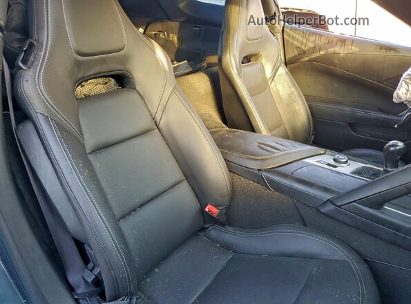 1G1YA2D73K5121218 2019 CHEVROLET CORVETTE Gray Widok wnętrza z tyłu