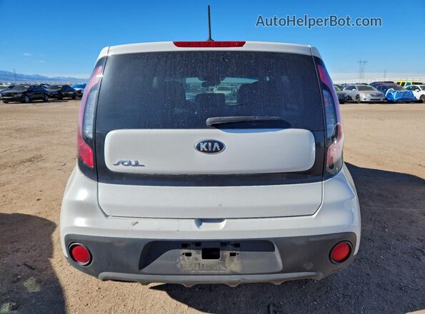 KNDJN2A28J7540626 2018 KIA SOUL White 