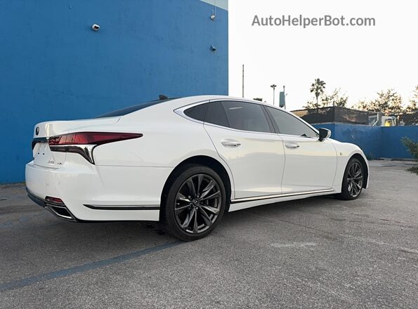 JTHC51FF5J5001048 2018 LEXUS LS White Widok z przodu
