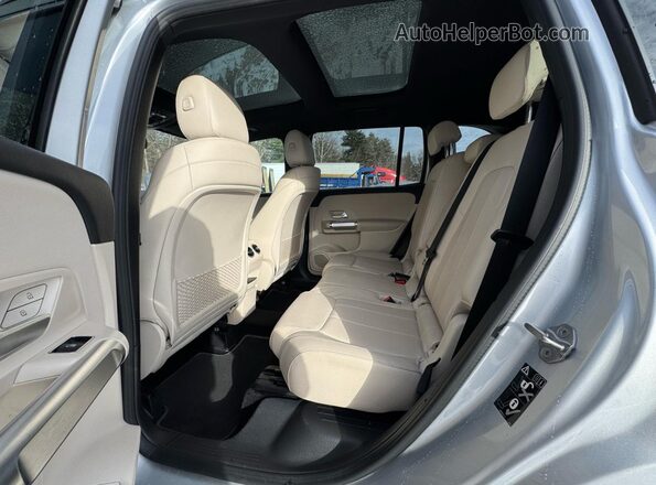 W1N4M4HB1MW112949 2021 MERCEDES-BENZ GLB-CLASS Серебряный 