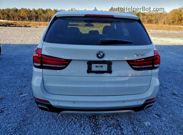 5UXKT0C56J0W02151 2018 BMW X5 White 