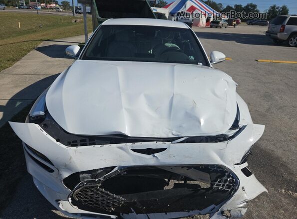 KMTG34SCXSU155995 2025 GENESIS G70 White Vista del salpicadero