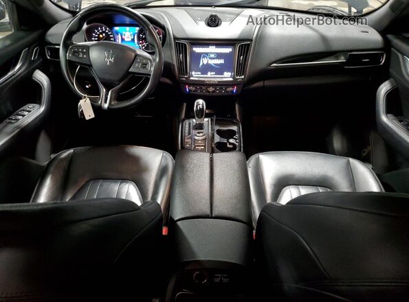 ZN661XUA8JX298548 2018 MASERATI LEVANTE Black 