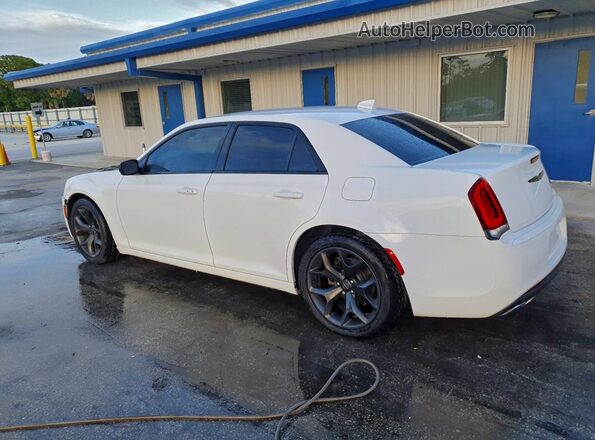 2C3CCAAG0LH160308 2020 CHRYSLER 300 White 