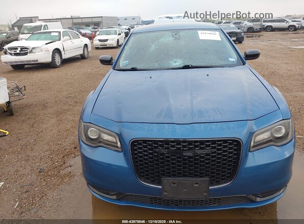 2C3CCAAG1PH613874 2023 CHRYSLER 300 Синий Вид спереди