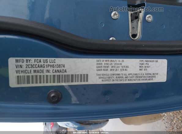 2C3CCAAG1PH613874 2023 CHRYSLER 300 Синий Вид подкапотного пространства