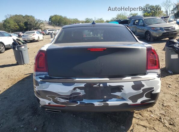 2C3CCAAG7PH706298 2023 CHRYSLER 300 Black Вид ззаду