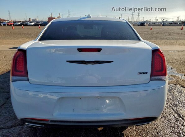 2C3CCAAG8LH181522 2020 CHRYSLER 300 White 