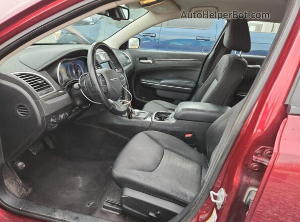 2C3CCAAGXJH320014 2018 CHRYSLER 300 Maroon 