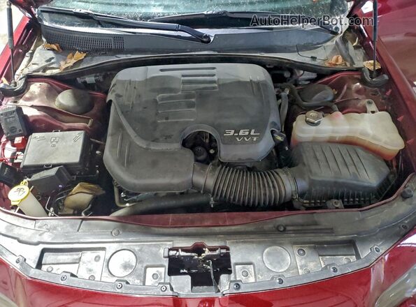 2C3CCABG1LH112346 2020 CHRYSLER 300 Red Вид задньої частини салону