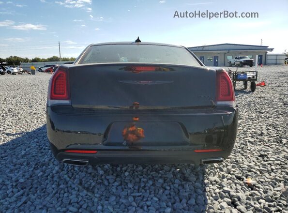 2C3CCABG1PH524451 2023 CHRYSLER 300 Black Widok z tyłu