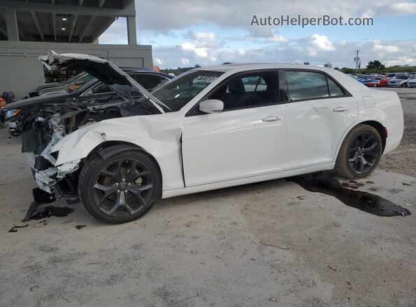 2C3CCABG1PH637171 2023 CHRYSLER 300 White 