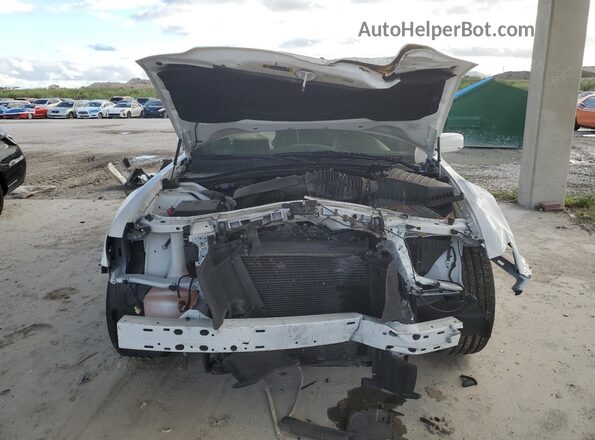 2C3CCABG1PH637171 2023 CHRYSLER 300 White 
