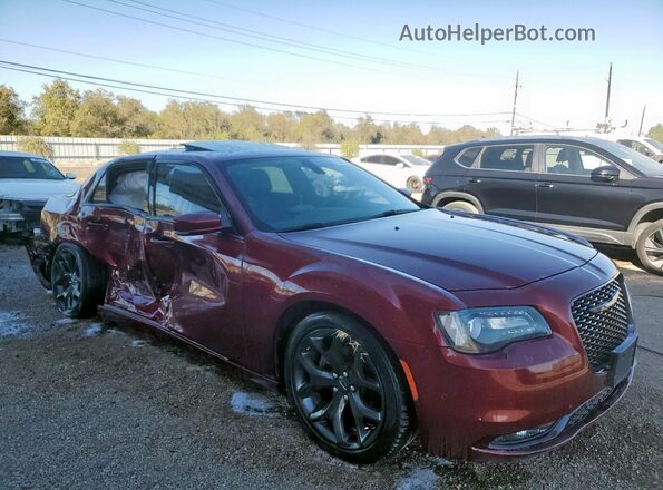 2C3CCABG4NH218048 2022 CHRYSLER 300 Бордовый Передняя правая четверть