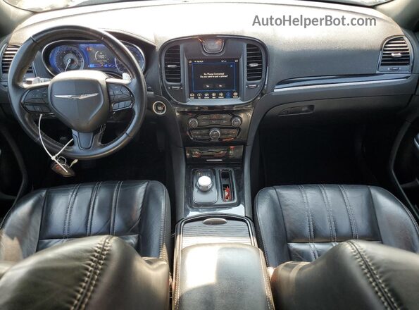 2C3CCABG8MH626311 2021 CHRYSLER 300 Серебряный Вид панели приборов