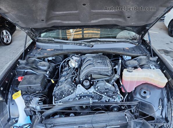 2C3CCADG3PH628338 2023 CHRYSLER 300 Черный Вид задней части салона