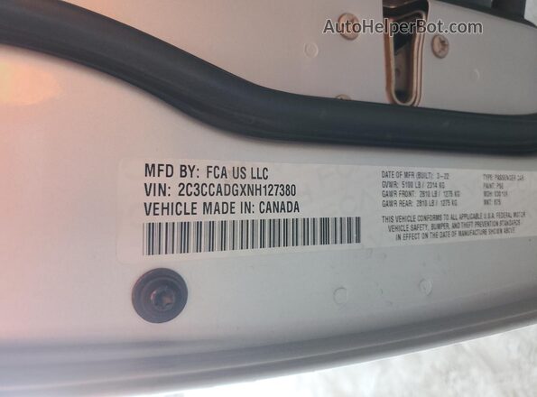 2C3CCADGXNH127380 2022 CHRYSLER 300 Silver ძრავის განყოფილების ხედი