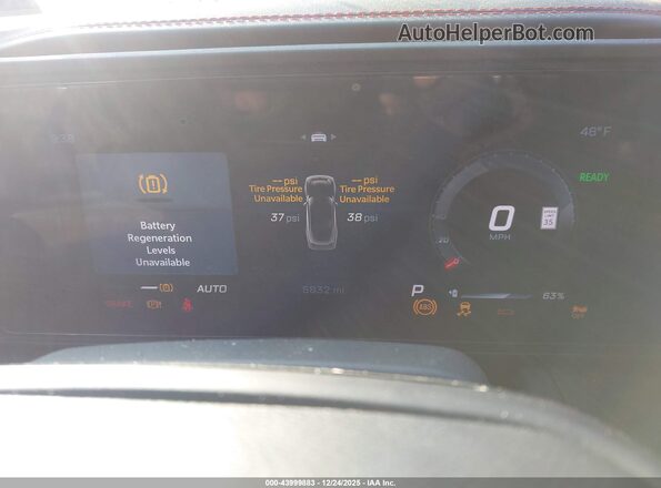 2C3CDBCK2SR538593 2025 DODGE CHARGER Черный Вид задних сидений
