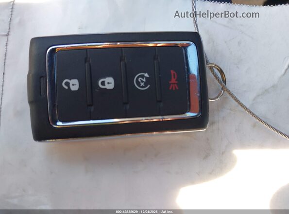 2C3CDBCK6SR536930 2025 DODGE CHARGER Orange Առջևի վահանակի տեսք