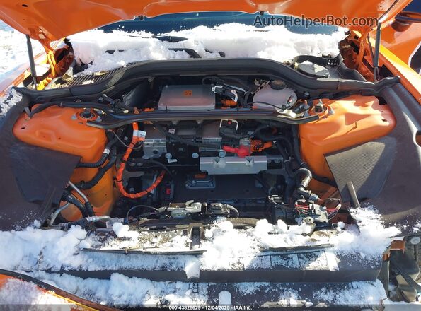 2C3CDBCK6SR536930 2025 DODGE CHARGER Orange Հետևի տեսք
