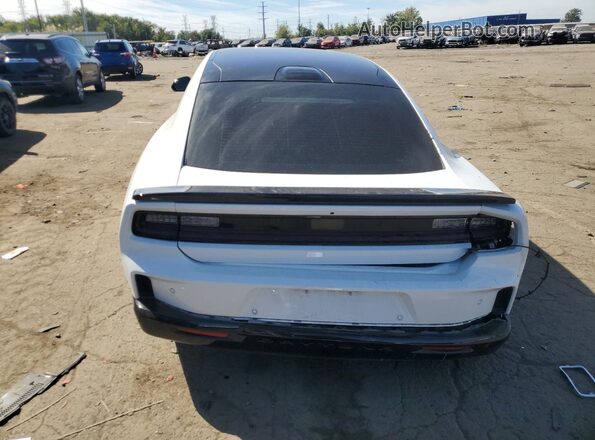2C3CDBDK8RR200785 2024 DODGE CHARGER White უკანა ხედი