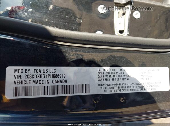 2C3CDXBG1PH686919 2023 DODGE CHARGER Black Vista del compartimento del motor