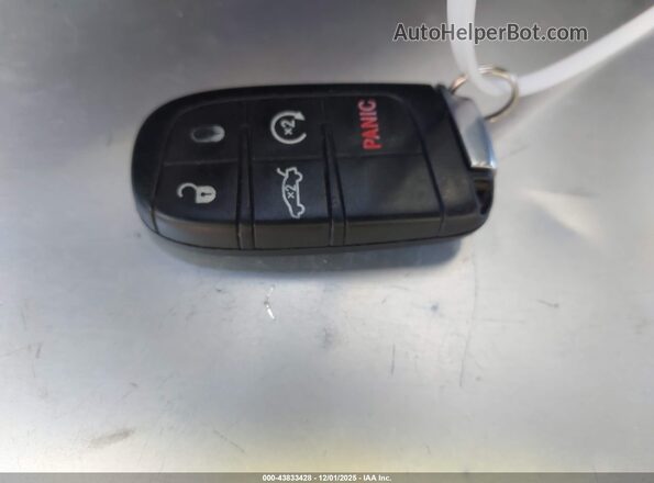 2C3CDXBG3JH336246 2018 DODGE CHARGER Синий Вид панели приборов