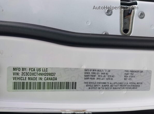 2C3CDXCT4NH209037 2022 DODGE CHARGER White Vista del compartimento del motor