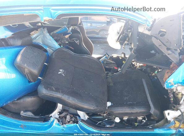 2C3CDXGJ7PH579717 2023 DODGE CHARGER Blue Vista interior delantera