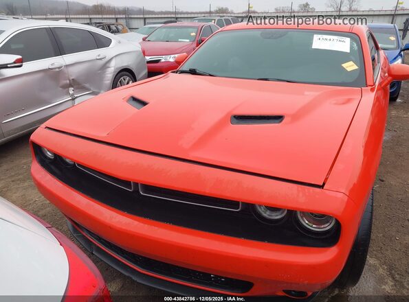 2C3CDZAG0KH532112 2019 DODGE CHALLENGER Оранжевый Вид задней части салона