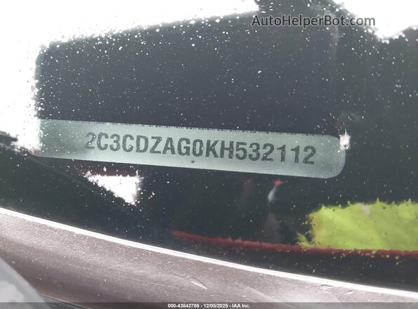 2C3CDZAG0KH532112 2019 DODGE CHALLENGER Оранжевый Вид подкапотного пространства