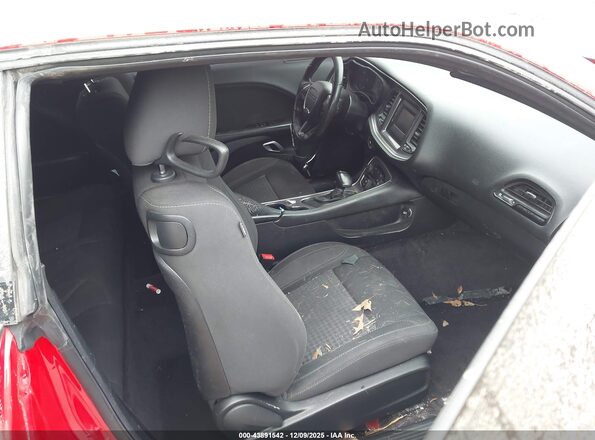 2C3CDZAG1HH652011 2017 DODGE CHALLENGER Red წინა სალონის ხედი